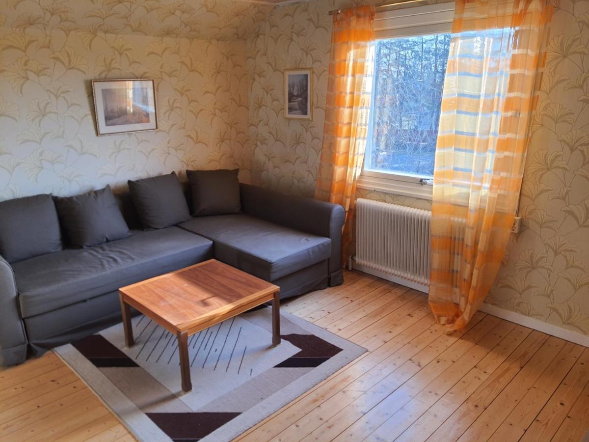 Liten Laegenhet 2 + 2 Pers Fagelfors Exterior photo